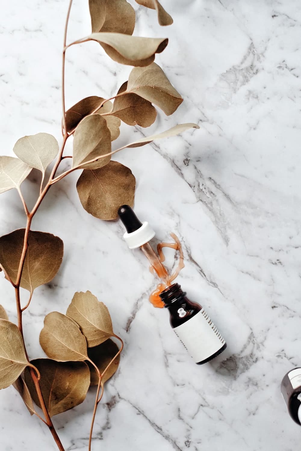 Copper Peptide Serum and Multivitamins: Can You Add the Doses?
